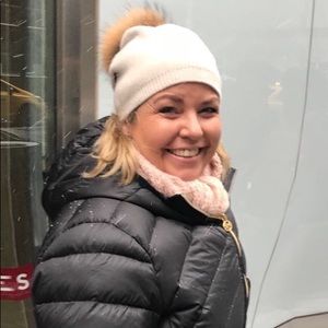 Meet your Posher, Vicky